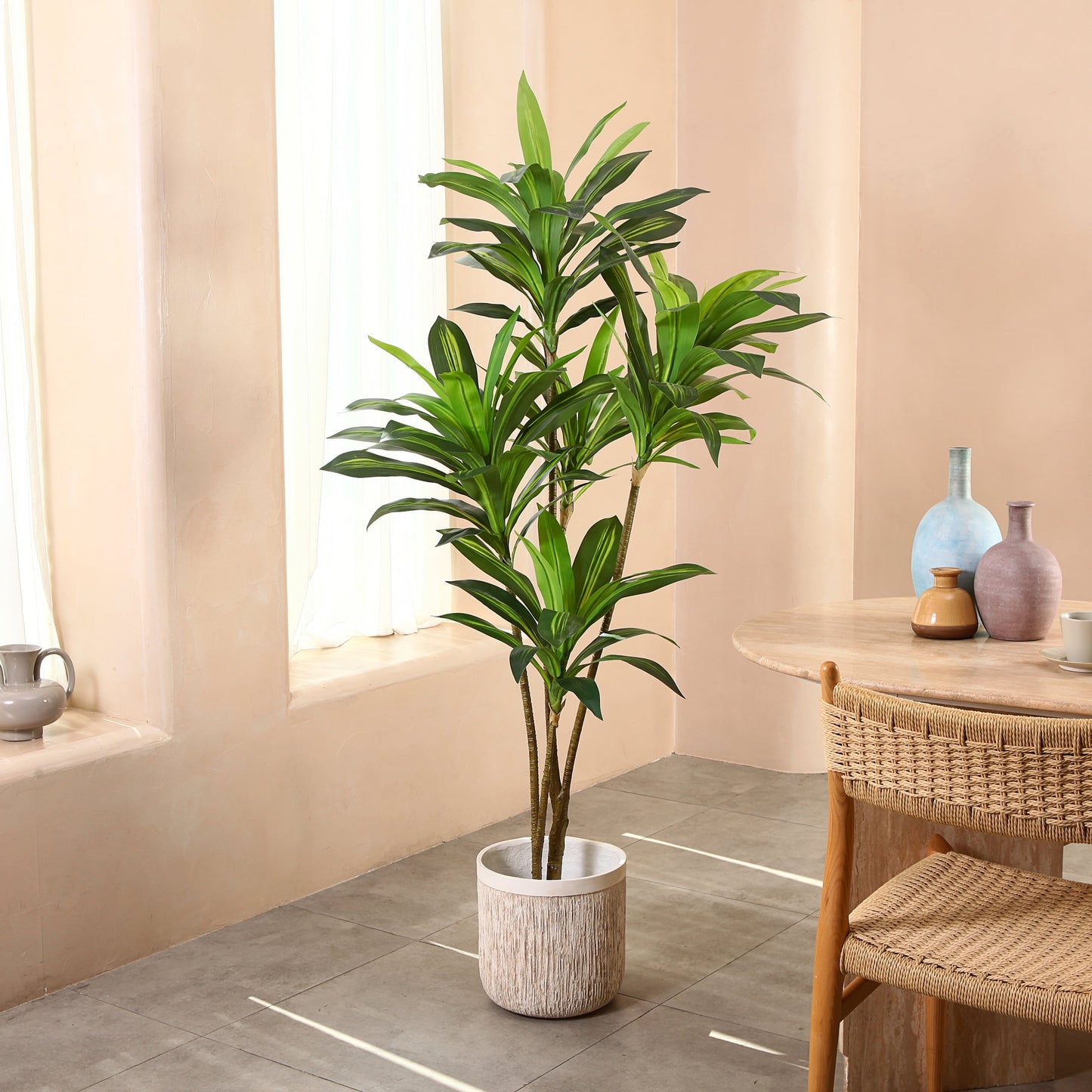 DR.Planzen Artificial Dracaena Tree, 5FT Tall Fake Plants Artificial Dracaena Tree for Indoor, Fake Trees for Office Home Living Room Floor Patio Greening Porch Decor, Set of 1